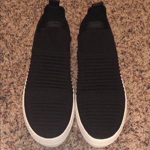 Black slip on Steve Madden’s